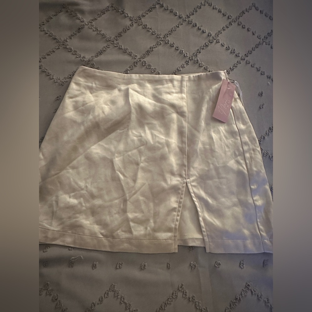 Chic Cream Mini Skirt